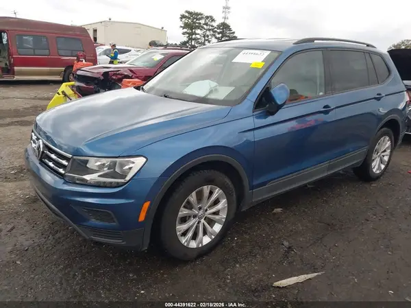 3VV1B7AX4KM184749 2019 VOLKSWAGEN TIGUAN - Image 2