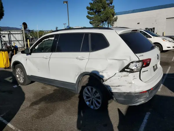 3VV1B7AX4KM188669 2019 VOLKSWAGEN TIGUAN - Image 2