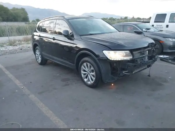 3VV1B7AX4KM196397 2019 VOLKSWAGEN TIGUAN - Image 1