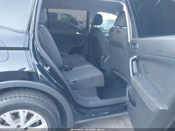 3VV1B7AX4KM196397 2019 VOLKSWAGEN TIGUAN - Image 8