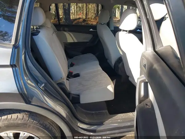 3VV1B7AX4LM055041 2020 VOLKSWAGEN TIGUAN - Image 8