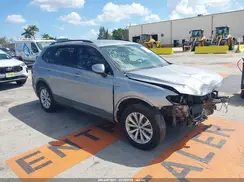 3VV1B7AX4LM057212 2020 VOLKSWAGEN TIGUAN