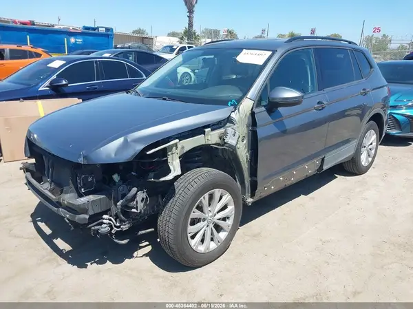 3VV1B7AX4LM074642 2020 VOLKSWAGEN TIGUAN - Image 2