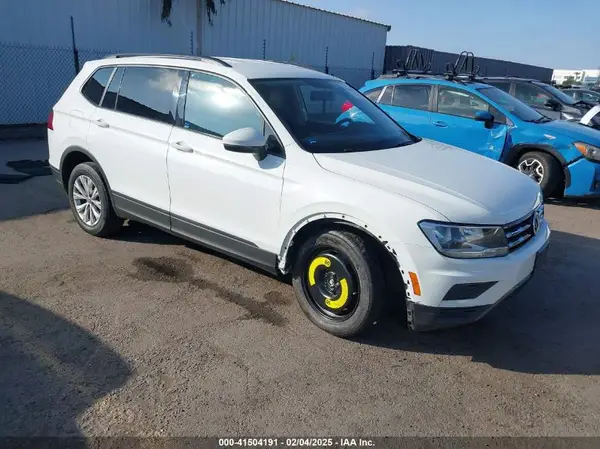 3VV1B7AX4LM098567 2020 VOLKSWAGEN TIGUAN - Image 1
