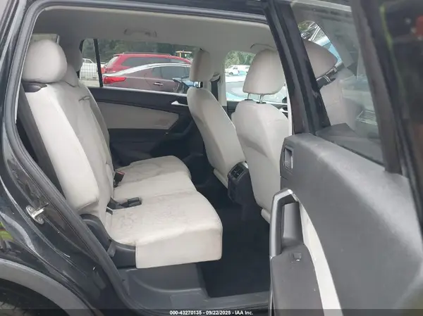 3VV1B7AX4LM132698 2020 VOLKSWAGEN TIGUAN - Image 8