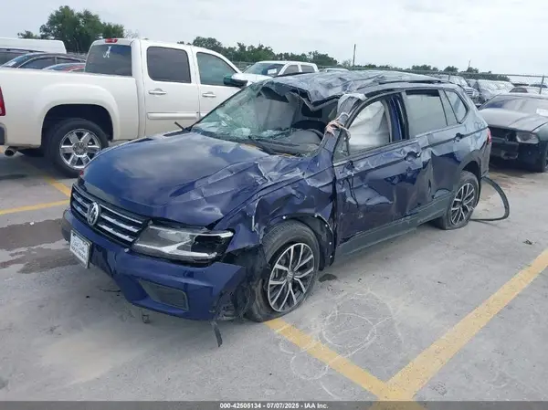3VV1B7AX4MM150765 2021 VOLKSWAGEN TIGUAN - Image 2