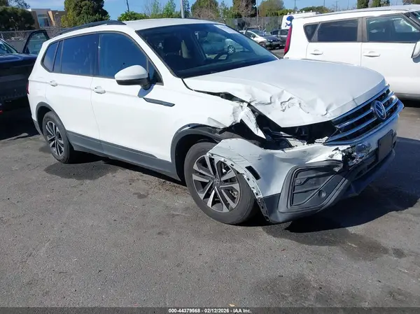 3VV1B7AX4NM028814 2022 VOLKSWAGEN TIGUAN - Image 1