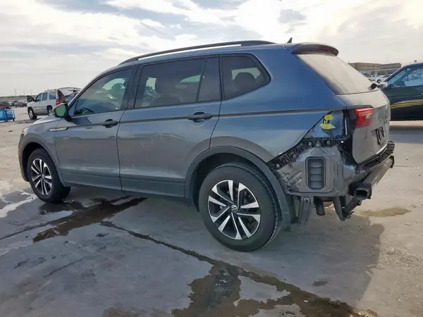 3VV1B7AX4NM150590 2022 VOLKSWAGEN TIGUAN - Image 2