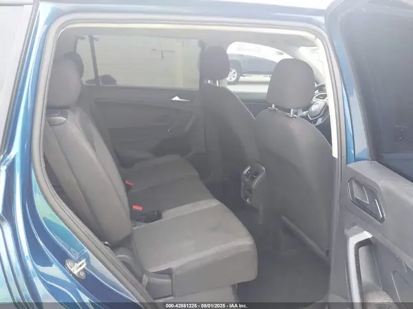 3VV1B7AX5JM016360 2018 VOLKSWAGEN TIGUAN - Image 8