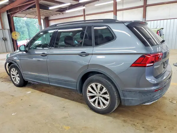 3VV1B7AX5JM036284 2018 VOLKSWAGEN TIGUAN - Image 2