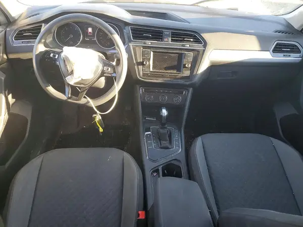 3VV1B7AX5JM050234 2018 VOLKSWAGEN TIGUAN - Image 8
