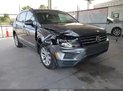 3VV1B7AX5JM052288 2018 VOLKSWAGEN TIGUAN