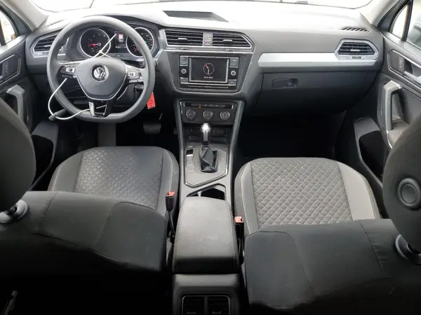 3VV1B7AX5JM062805 2018 VOLKSWAGEN TIGUAN - Image 8