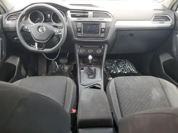 3VV1B7AX5JM076641 2018 VOLKSWAGEN TIGUAN - Image 8