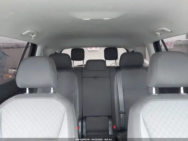 3VV1B7AX5JM119438 2018 VOLKSWAGEN TIGUAN - Image 8