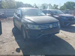 3VV1B7AX5KM014142 2019 VOLKSWAGEN TIGUAN