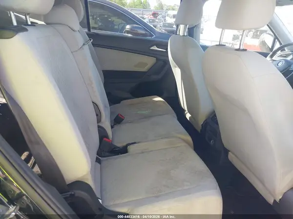 3VV1B7AX5KM014142 2019 VOLKSWAGEN TIGUAN - Image 8