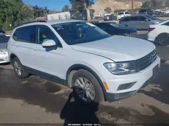 3VV1B7AX5KM039879 2019 VOLKSWAGEN TIGUAN