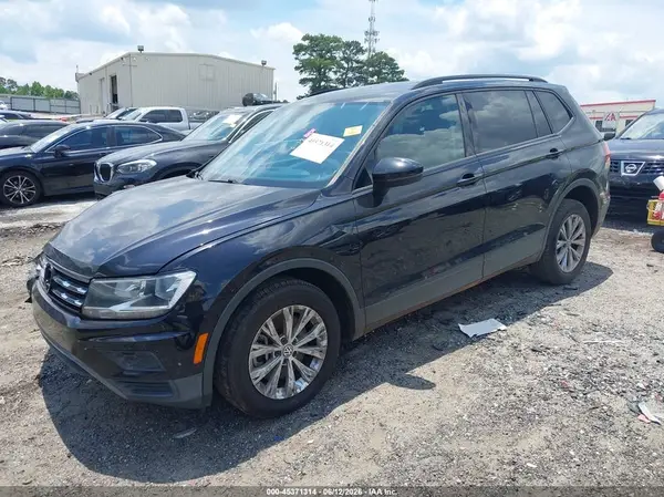 3VV1B7AX5KM071747 2019 VOLKSWAGEN TIGUAN - Image 2