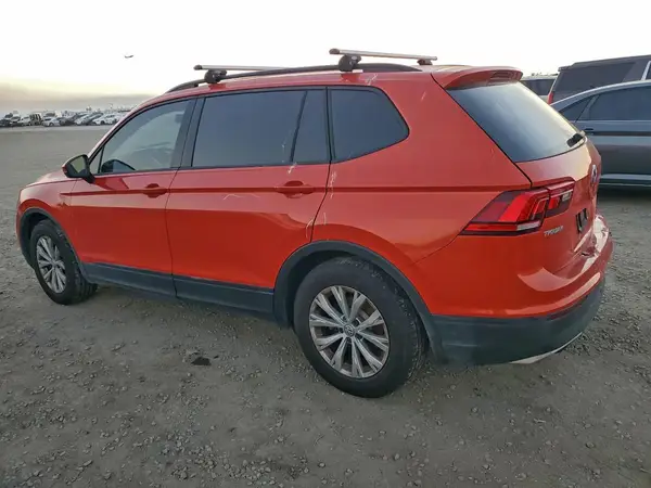 3VV1B7AX5KM113219 2019 VOLKSWAGEN TIGUAN - Image 2