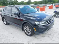 3VV1B7AX5KM142932 2019 VOLKSWAGEN TIGUAN