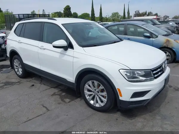 3VV1B7AX5KM177762 2019 VOLKSWAGEN TIGUAN - Image 1