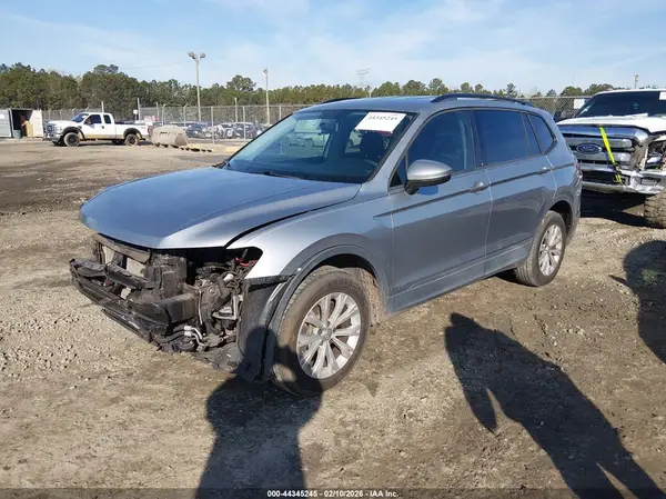 3VV1B7AX5KM182718 2019 VOLKSWAGEN TIGUAN - Image 2