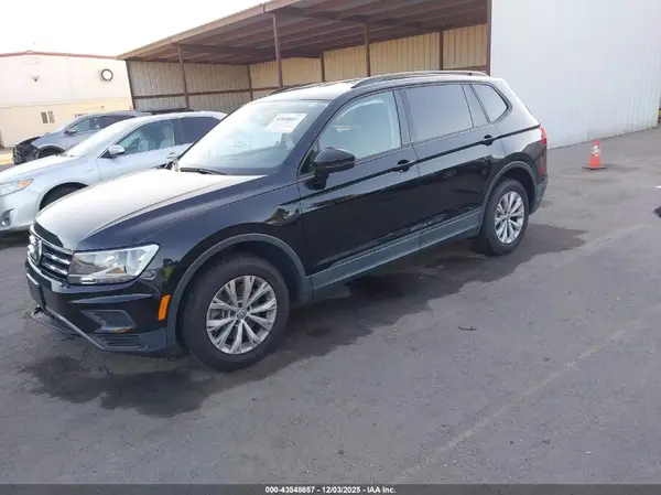 3VV1B7AX5LM053041 2020 VOLKSWAGEN TIGUAN - Image 2