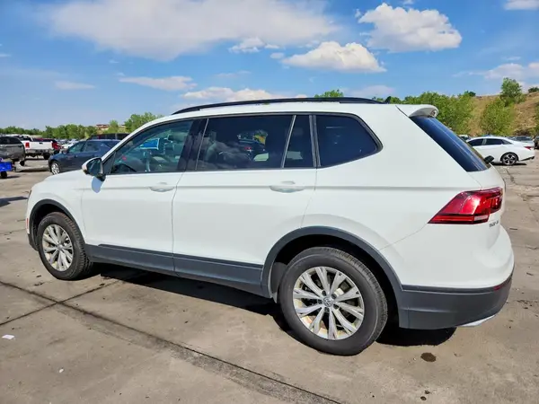 3VV1B7AX5LM088985 2020 VOLKSWAGEN TIGUAN - Image 2
