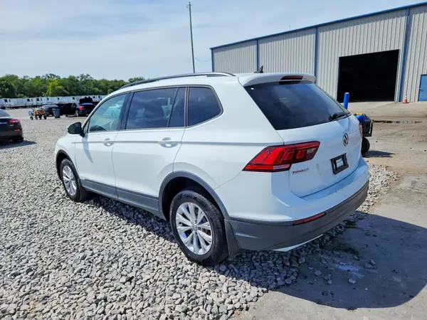 3VV1B7AX5LM105400 2020 VOLKSWAGEN TIGUAN - Image 2