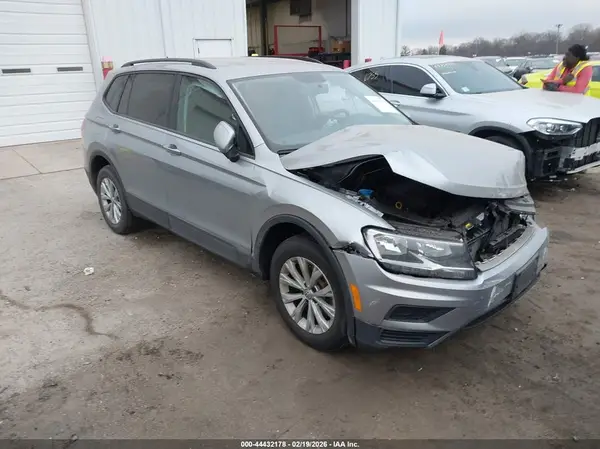 3VV1B7AX5LM134590 2020 VOLKSWAGEN TIGUAN - Image 1