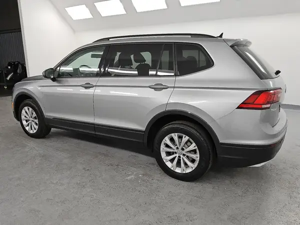 3VV1B7AX5LM138834 2020 VOLKSWAGEN TIGUAN - Image 2