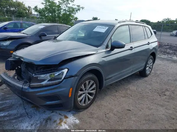 3VV1B7AX5LM151924 2020 VOLKSWAGEN TIGUAN - Image 2