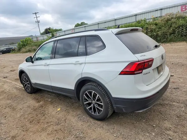 3VV1B7AX5MM043689 2021 VOLKSWAGEN TIGUAN - Image 2