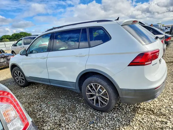 3VV1B7AX5MM060539 2021 VOLKSWAGEN TIGUAN - Image 2