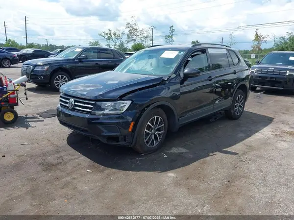 3VV1B7AX5MM098658 2021 VOLKSWAGEN TIGUAN - Image 2