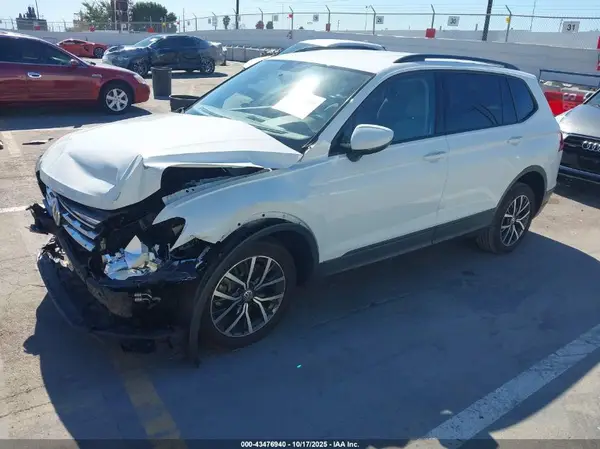 3VV1B7AX5MM128001 2021 VOLKSWAGEN TIGUAN - Image 2