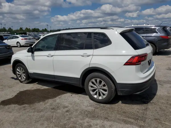 3VV1B7AX6JM014312 2018 VOLKSWAGEN TIGUAN - Image 2
