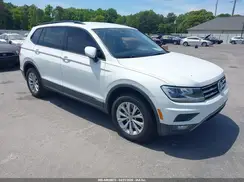 3VV1B7AX6JM021521 2018 VOLKSWAGEN TIGUAN