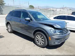 3VV1B7AX6JM030414 2018 VOLKSWAGEN TIGUAN