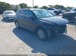3VV1B7AX6JM036407 2018 VOLKSWAGEN TIGUAN
