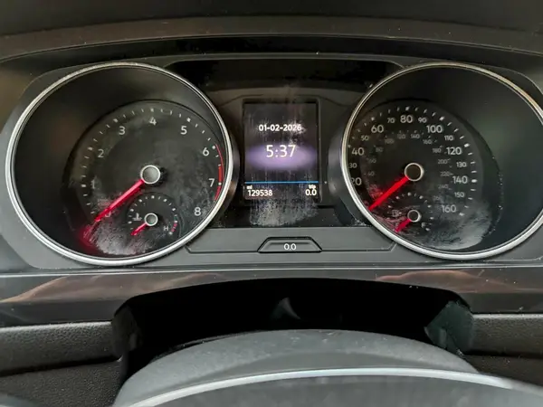 3VV1B7AX6JM064501 2018 VOLKSWAGEN TIGUAN - Image 8