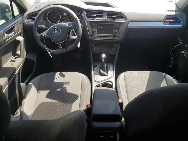 3VV1B7AX6JM110442 2018 VOLKSWAGEN TIGUAN - Image 8