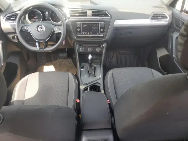 3VV1B7AX6JM121456 2018 VOLKSWAGEN TIGUAN - Image 8