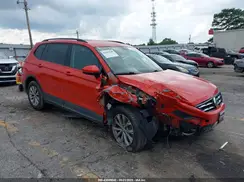 3VV1B7AX6KM151736 2019 VOLKSWAGEN TIGUAN