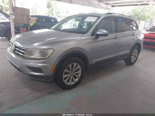 3VV1B7AX6KM189497 2019 VOLKSWAGEN TIGUAN - Image 2