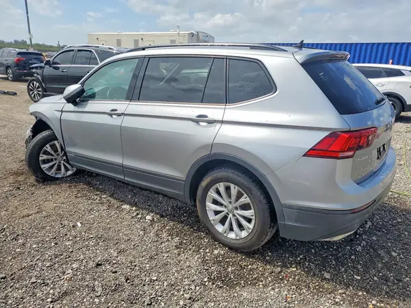 3VV1B7AX6LM054389 2020 VOLKSWAGEN TIGUAN - Image 2