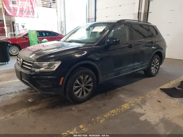 3VV1B7AX6LM062508 2020 VOLKSWAGEN TIGUAN - Image 2