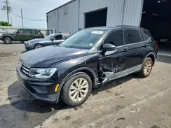 3VV1B7AX6LM063061 2020 VOLKSWAGEN TIGUAN