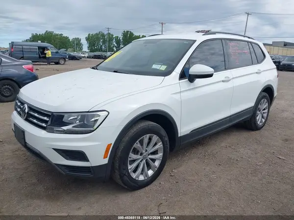 3VV1B7AX6LM091314 2020 VOLKSWAGEN TIGUAN - Image 2